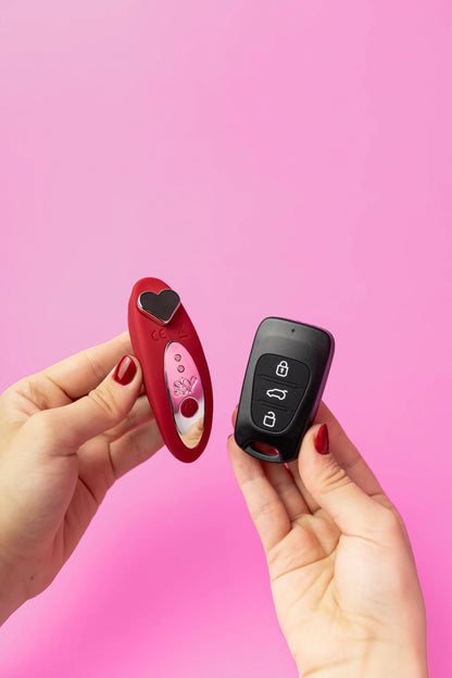 Cherry Calcinha Vibratória com Controle de Carro e App